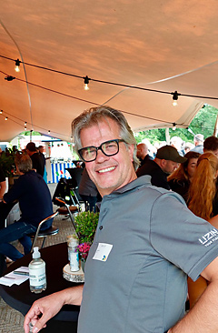 Jeroen de Zwart, directeur INTR: “Wat een enthousiasme en een sfeer; leuk te zien dat iedereen het zo naar zijn zin heeft.” Jeroen de Zwart directeur INTR
