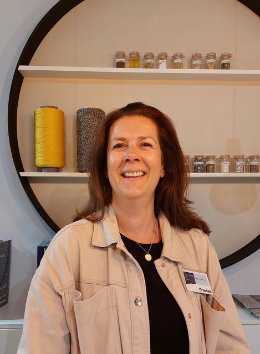 Marie-Neeltje van Weerelt (Tarkett): “We tonen hier onze laatste innovaties met vanzelfsprekend het accent op duurzaamheid.” Marie Neeltje van Weerelt Tarkett