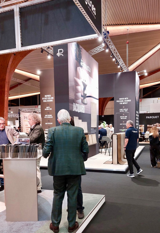Op de beurs treft men de nodige internationaal bepalende inkopers en managers